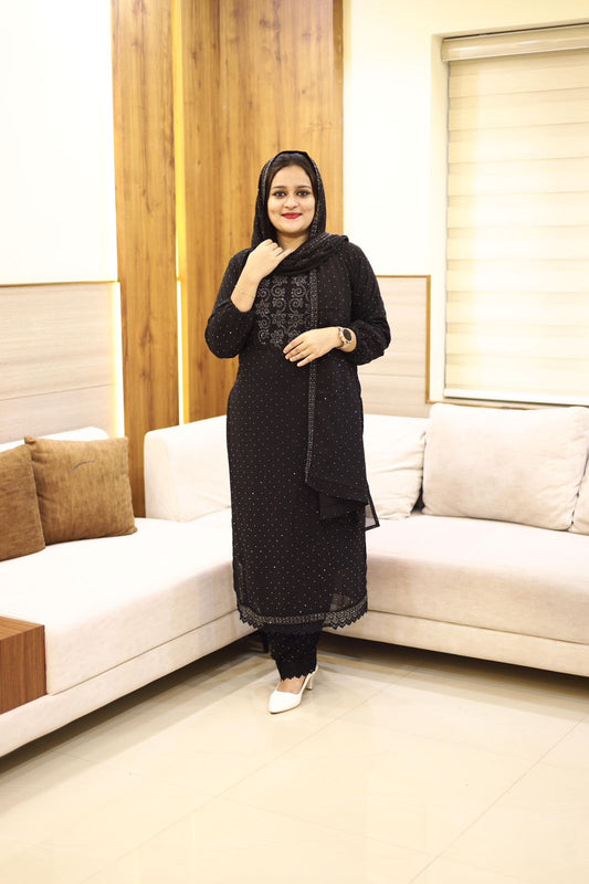 3 piece heavy salwar set( top pant dupatta)