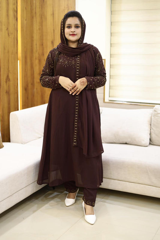 New 3 piece heavy salwar set( top pant dupatta)