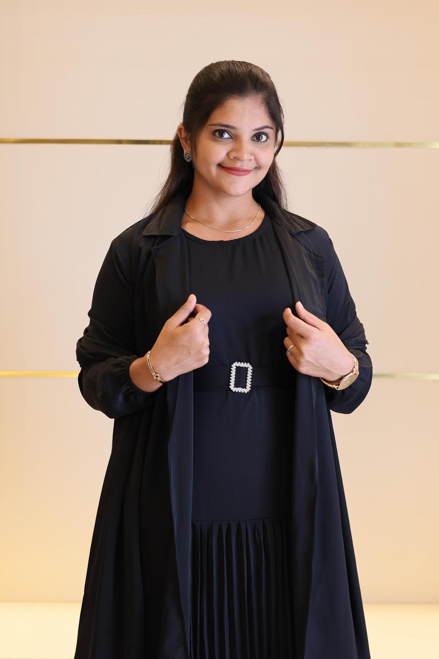 New stylish Shrug with inner + hijab + belt